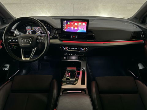 Audi Q5 Sportback 55 TFSI e BlackEdition S-Line Luchtvering Sfeer. Carplay