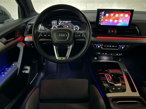Audi Q5 Sportback 55 TFSI e BlackEdition S-Line Luchtvering Sfeer. Carplay