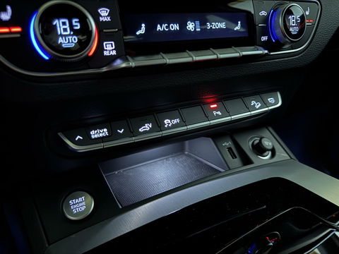 Audi Q5 Sportback 55 TFSI e BlackEdition S-Line Luchtvering Sfeer. Carplay