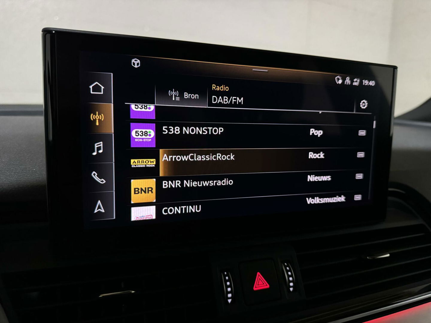 Audi Q5 Sportback 55 TFSI e BlackEdition S-Line Luchtvering Sfeer. Carplay