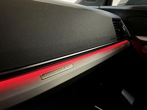 Audi Q5 Sportback 55 TFSI e BlackEdition S-Line Luchtvering Sfeer. Carplay