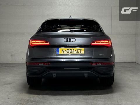 Audi Q5 Sportback 55 TFSI e BlackEdition S-Line Luchtvering Sfeer. Carplay
