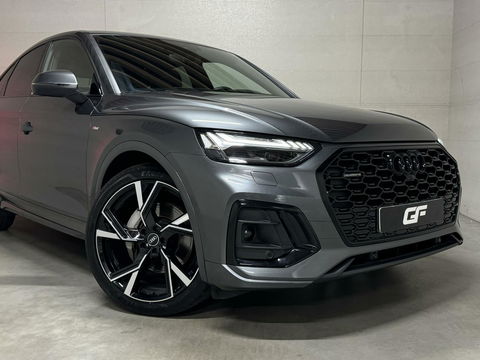 Audi Q5 Sportback 55 TFSI e BlackEdition S-Line Luchtvering Sfeer. Carplay