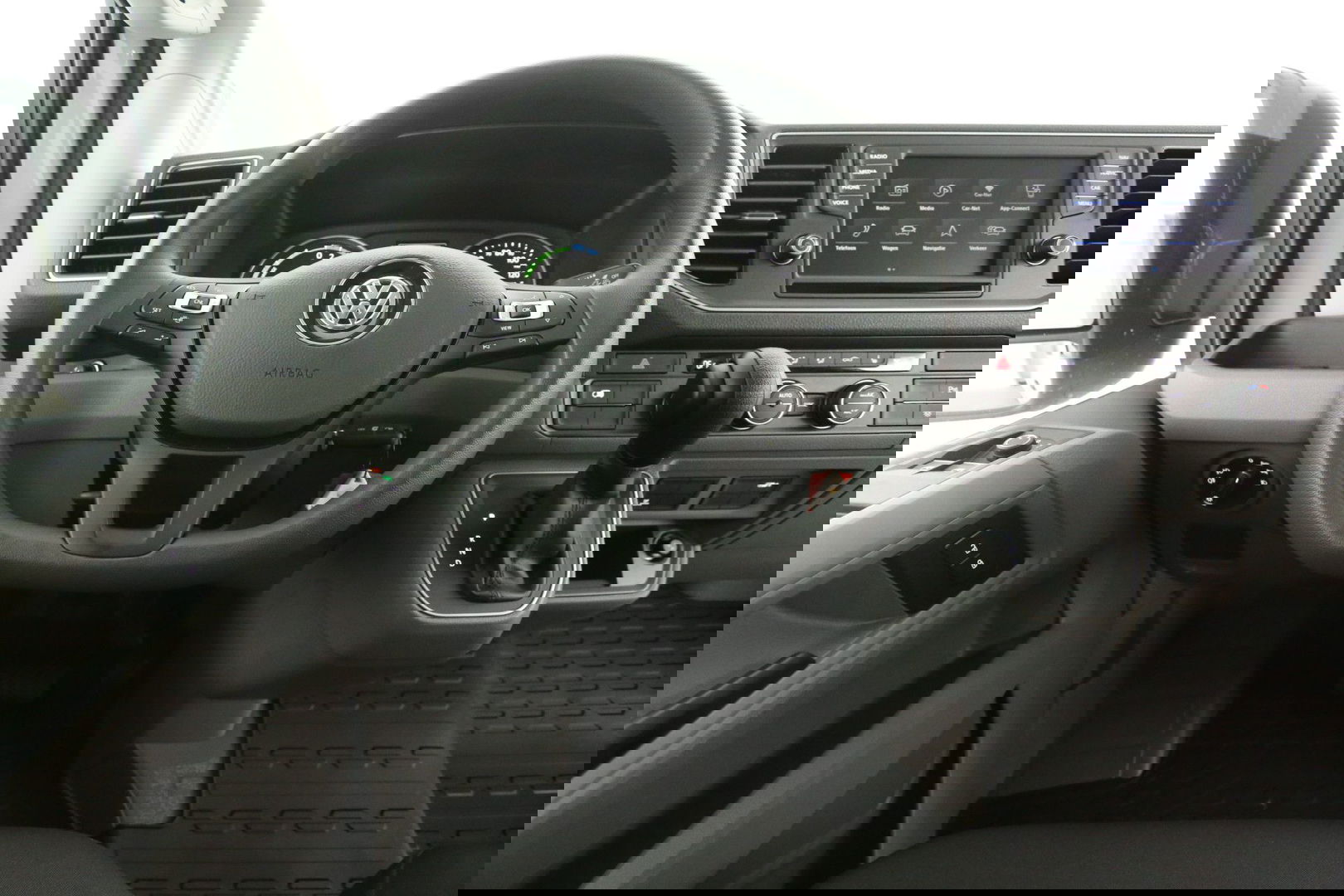 Volkswagen Crafter e-Crafter L3H3 Rolstoelbus | Rolstoellift | INCL BTW & BPM | 8 Persoons Airco Cruise Camera Carplay LED PDC