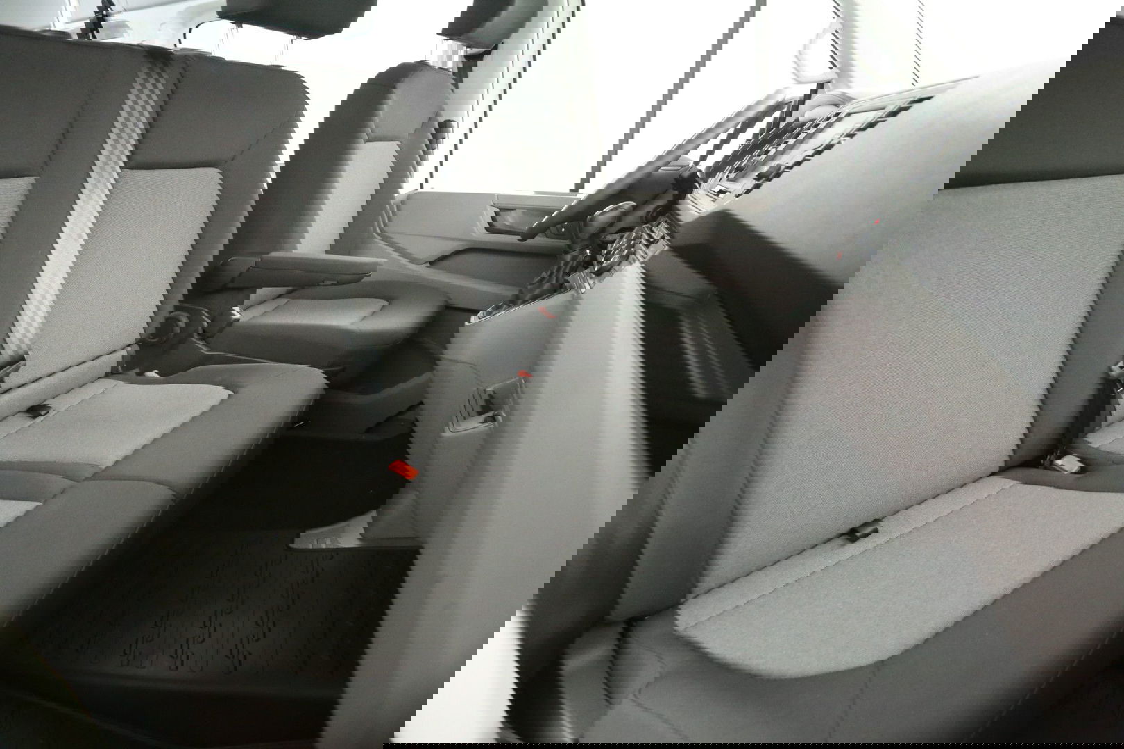 Volkswagen Crafter e-Crafter L3H3 Rolstoelbus | Rolstoellift | INCL BTW & BPM | 8 Persoons Airco Cruise Camera Carplay LED PDC