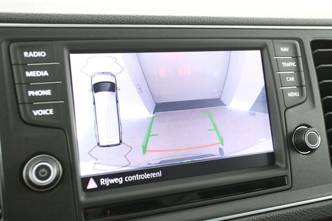 Volkswagen Crafter e-Crafter L3H3 Rolstoelbus | Rolstoellift | INCL BTW & BPM | 8 Persoons Airco Cruise Camera Carplay LED PDC