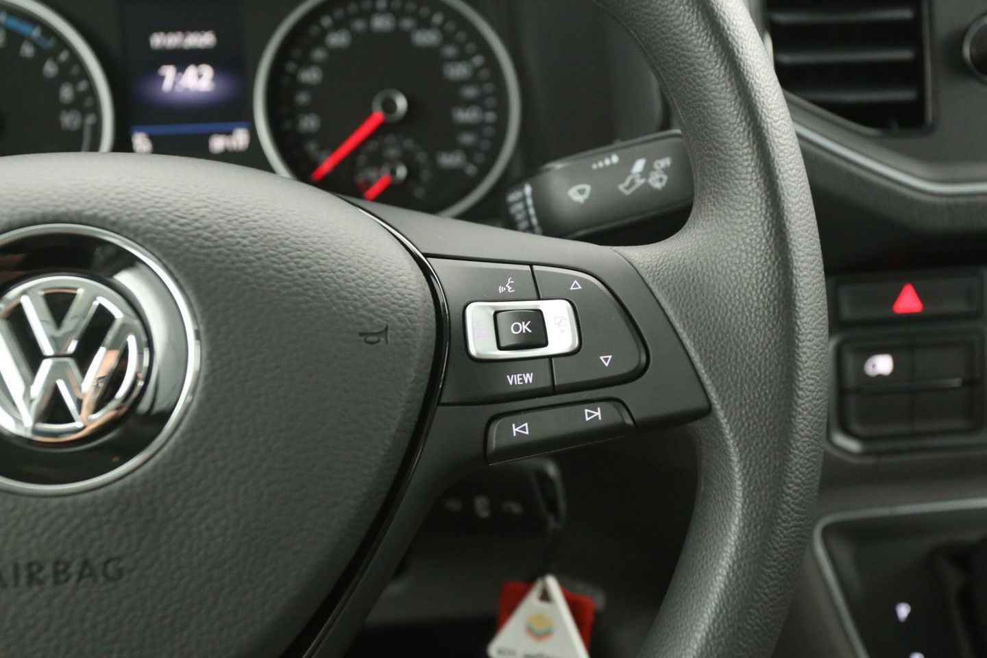 Volkswagen Crafter e-Crafter L3H3 Rolstoelbus | Rolstoellift | INCL BTW & BPM | 8 Persoons Airco Cruise Camera Carplay LED PDC