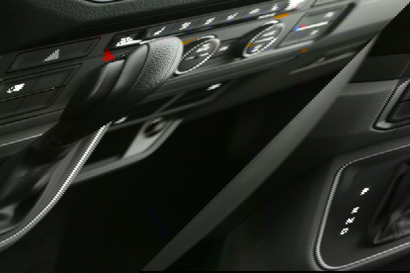 Volkswagen Crafter e-Crafter L3H3 Rolstoelbus | Rolstoellift | INCL BTW & BPM | 8 Persoons Airco Cruise Camera Carplay LED PDC