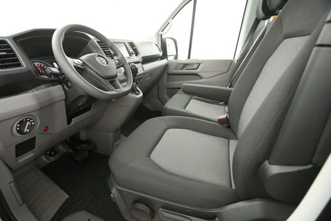 Volkswagen Crafter e-Crafter L3H3 Rolstoelbus | Rolstoellift | INCL BTW & BPM | 8 Persoons Airco Cruise Camera Carplay LED PDC