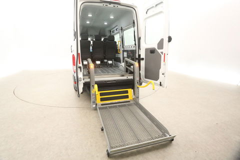 Volkswagen Crafter e-Crafter L3H3 Rolstoelbus | Rolstoellift | INCL BTW & BPM | 8 Persoons Airco Cruise Camera Carplay LED PDC