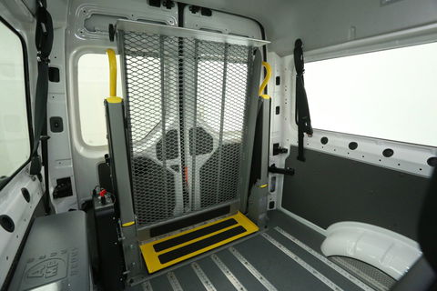 Volkswagen Crafter e-Crafter L3H3 Rolstoelbus | Rolstoellift | INCL BTW & BPM | 8 Persoons Airco Cruise Camera Carplay LED PDC