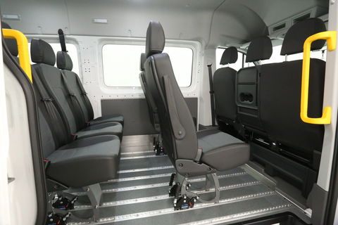 Volkswagen Crafter e-Crafter L3H3 Rolstoelbus | Rolstoellift | INCL BTW & BPM | 8 Persoons Airco Cruise Camera Carplay LED PDC