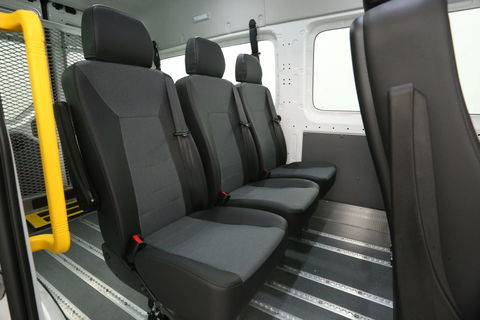 Volkswagen Crafter e-Crafter L3H3 Rolstoelbus | Rolstoellift | INCL BTW & BPM | 8 Persoons Airco Cruise Camera Carplay LED PDC