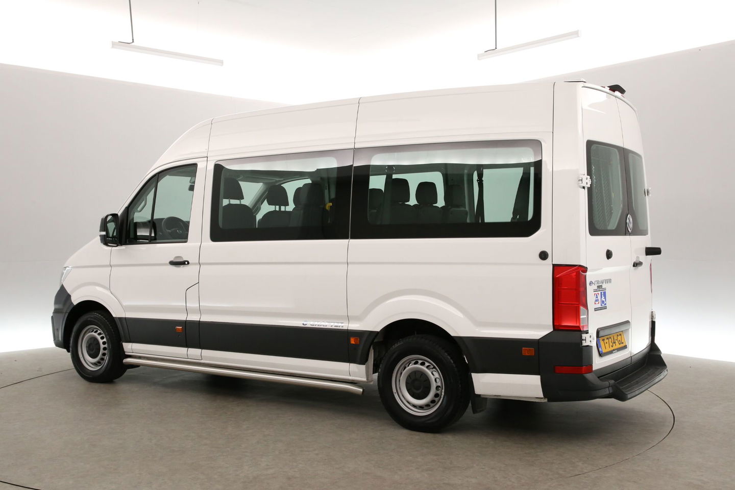 Volkswagen Crafter e-Crafter L3H3 Rolstoelbus | Rolstoellift | INCL BTW & BPM | 8 Persoons Airco Cruise Camera Carplay LED PDC