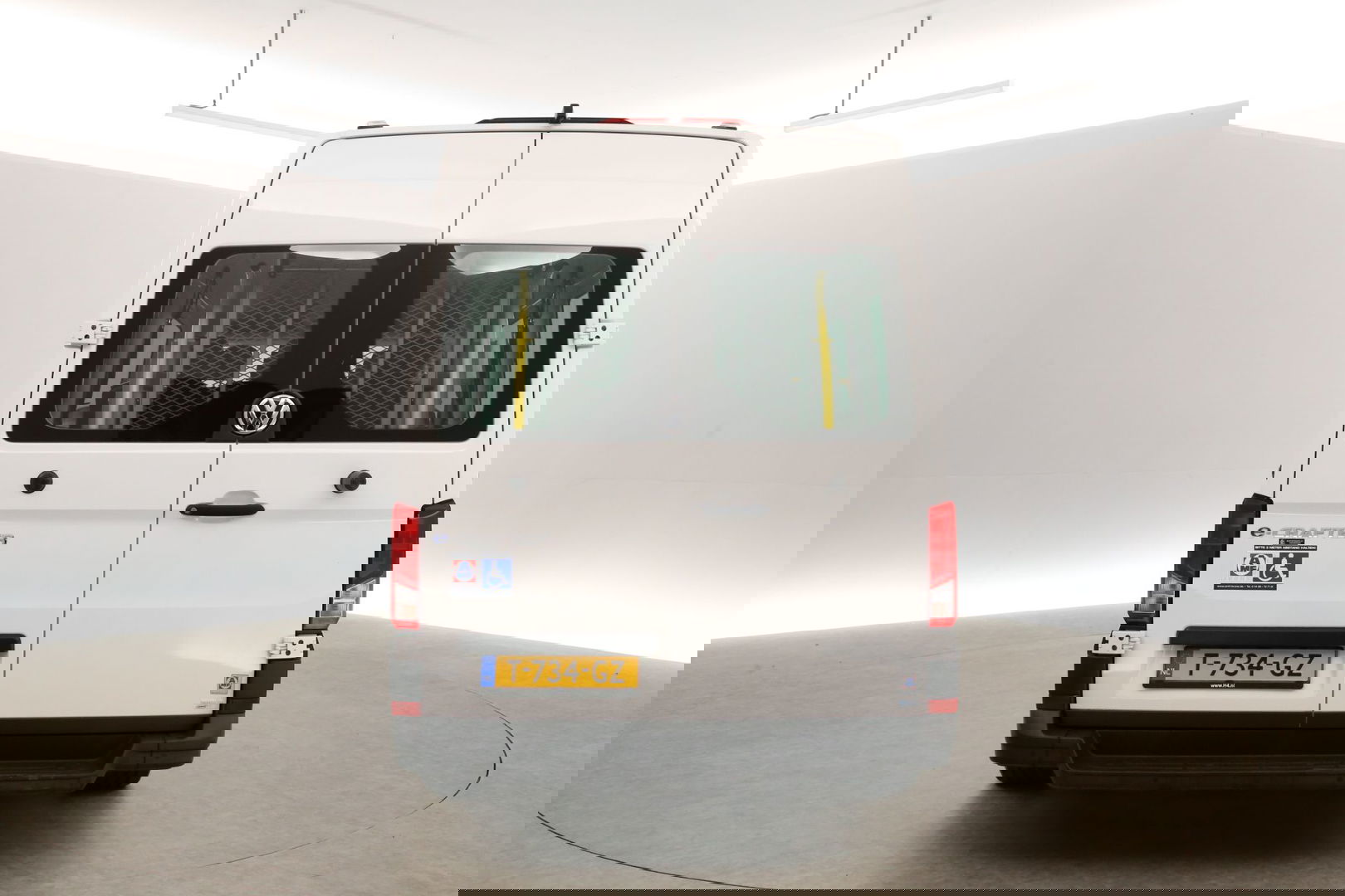 Volkswagen Crafter e-Crafter L3H3 Rolstoelbus | Rolstoellift | INCL BTW & BPM | 8 Persoons Airco Cruise Camera Carplay LED PDC