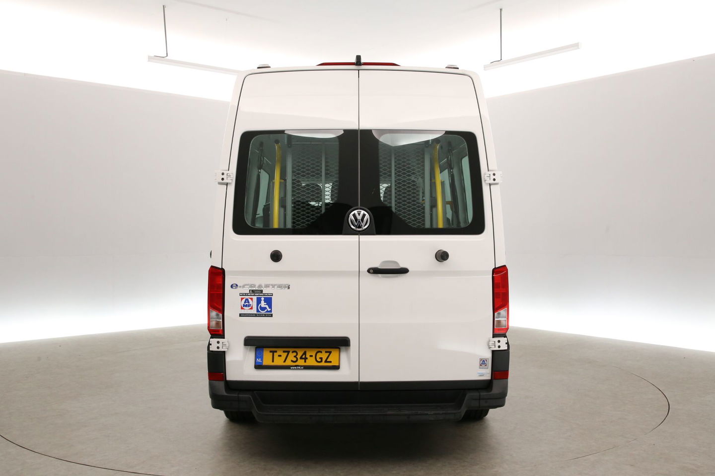 Volkswagen Crafter e-Crafter L3H3 Rolstoelbus | Rolstoellift | INCL BTW & BPM | 8 Persoons Airco Cruise Camera Carplay LED PDC