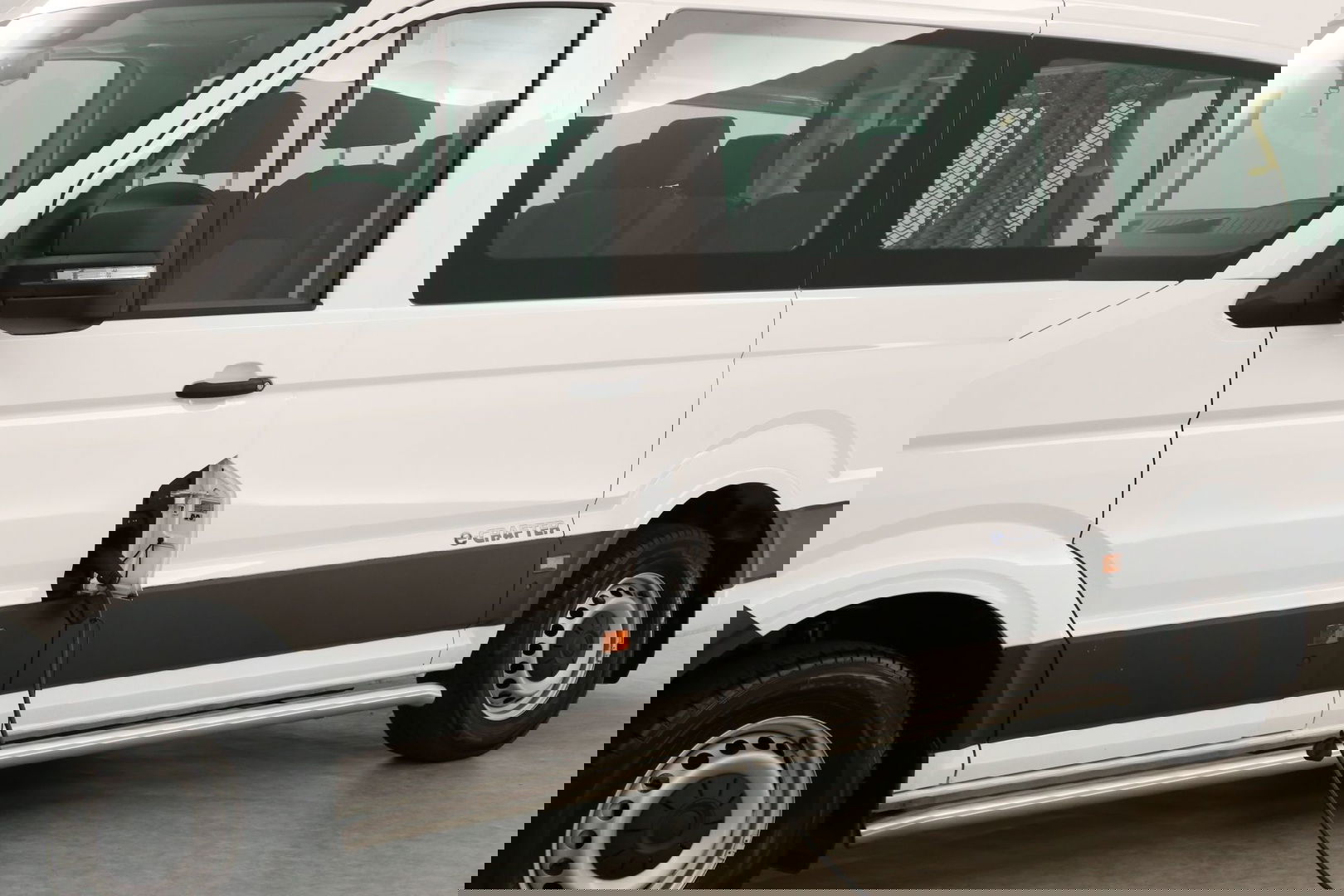 Volkswagen Crafter e-Crafter L3H3 Rolstoelbus | Rolstoellift | INCL BTW & BPM | 8 Persoons Airco Cruise Camera Carplay LED PDC