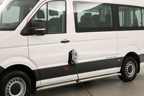 Volkswagen Crafter e-Crafter L3H3 Rolstoelbus | Rolstoellift | INCL BTW & BPM | 8 Persoons Airco Cruise Camera Carplay LED PDC