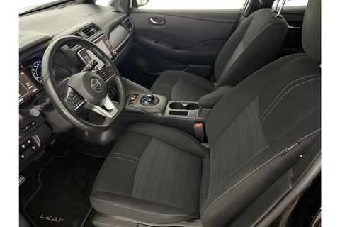 Nissan Leaf Acenta 40 kWh 150PK Camera Carplay LED Clima Cruise 16''LMV Stoel/Stuurverwarming