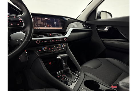 Kia Niro 1.6 GDi Hybrid ExecutiveLine Camera LED Clima Cruise Carplay Navi PDC 16"LMV