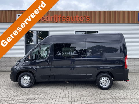 Fiat Ducato 35H 2.3 MultiJet 140pk L2H2 DC 6 persoons / vaste prijs rijklaar € 25.950 ex btw / lease vanaf € 424 / cruise en climate control / camera / trekhaak 3000 kg !
