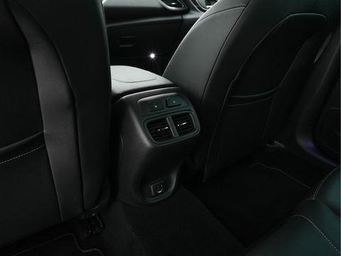 Opel Insignia Sports Tourer 2.0 Turbo GS-Sport-Line Aut. *FULL-LEATHER | BOSE-SOUND | HEAD-UP | ADAPT.CRUISE | FULL-LED | MEMORY-PACK | SPORT/HEATED/COOLED/MASSAGE-SEATS  | NAVI-FULLMAP | GREY-WRAPPED | KEYLESS | CAMERA | CARPLAY | LANE-ASSIST