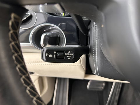 Porsche Panamera 3.0 S E-Hybrid Aut. *SPORT-CHRONO | FULL-LEATHER | FULL-LED | ADAPTIVE-CRUISE | MEMORY-PACK | BOSE-SOUND | TOP-VIEW | KEYLESS | NAVI-FULLMAP | AIR-SUSPENSION | SPORT-SEATS | 20''ALU | ECC | PDC*