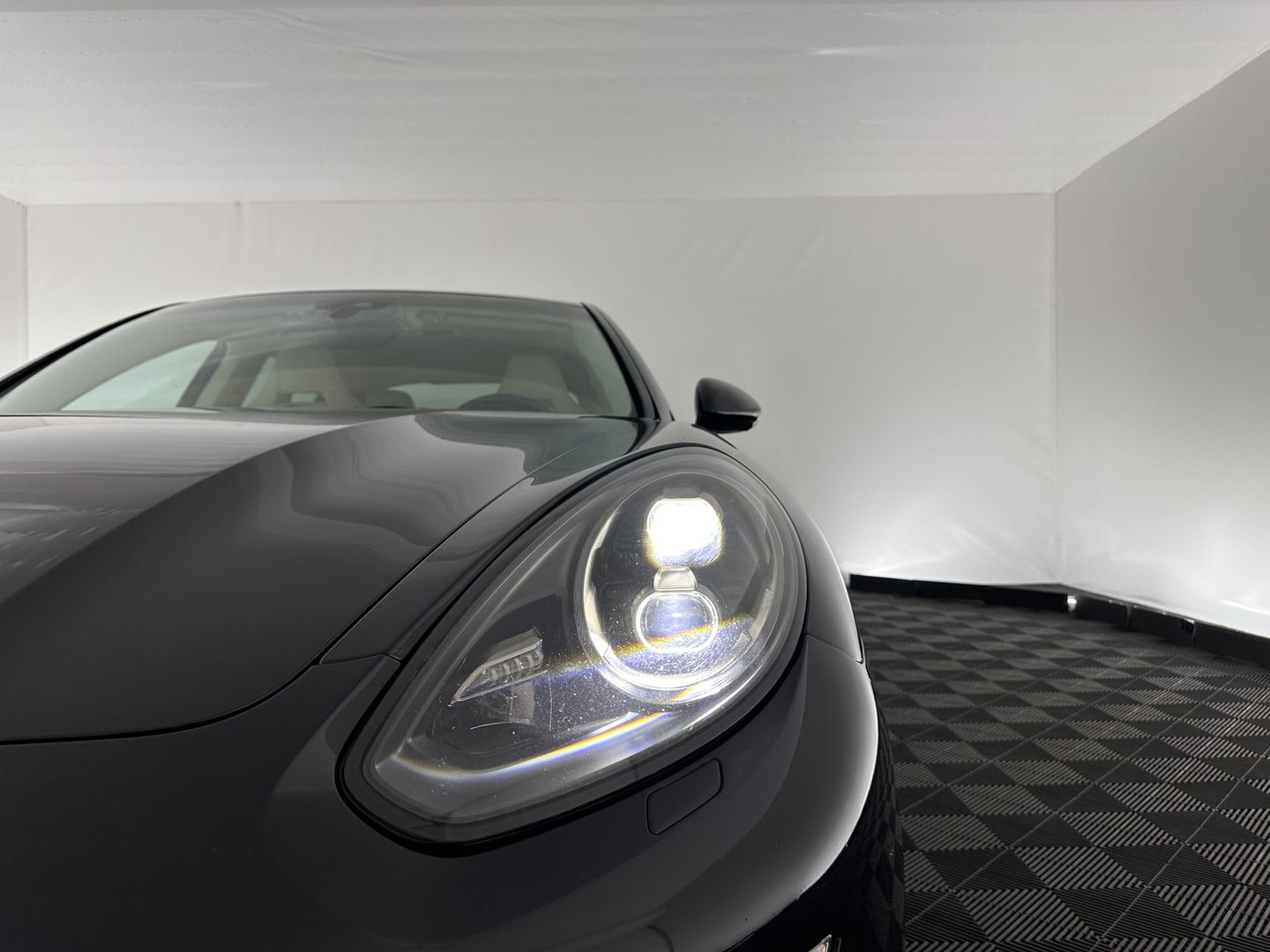 Porsche Panamera 3.0 S E-Hybrid Aut. *SPORT-CHRONO | FULL-LEATHER | FULL-LED | ADAPTIVE-CRUISE | MEMORY-PACK | BOSE-SOUND | TOP-VIEW | KEYLESS | NAVI-FULLMAP | AIR-SUSPENSION | SPORT-SEATS | 20''ALU | ECC | PDC*