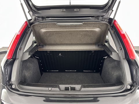 Fiat Punto Evo 1.3 M-Jet Street *AIRCO | CRUISE | COMFORT-SEATS | PDC | TOWBAR*
