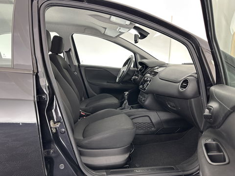 Fiat Punto Evo 1.3 M-Jet Street *AIRCO | CRUISE | COMFORT-SEATS | PDC | TOWBAR*