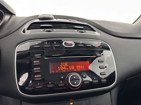 Fiat Punto Evo 1.3 M-Jet Street *AIRCO | CRUISE | COMFORT-SEATS | PDC | TOWBAR*