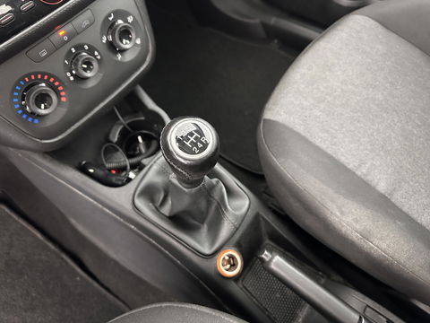 Fiat Punto Evo 1.3 M-Jet Street *AIRCO | CRUISE | COMFORT-SEATS | PDC | TOWBAR*