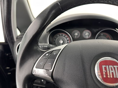 Fiat Punto Evo 1.3 M-Jet Street *AIRCO | CRUISE | COMFORT-SEATS | PDC | TOWBAR*