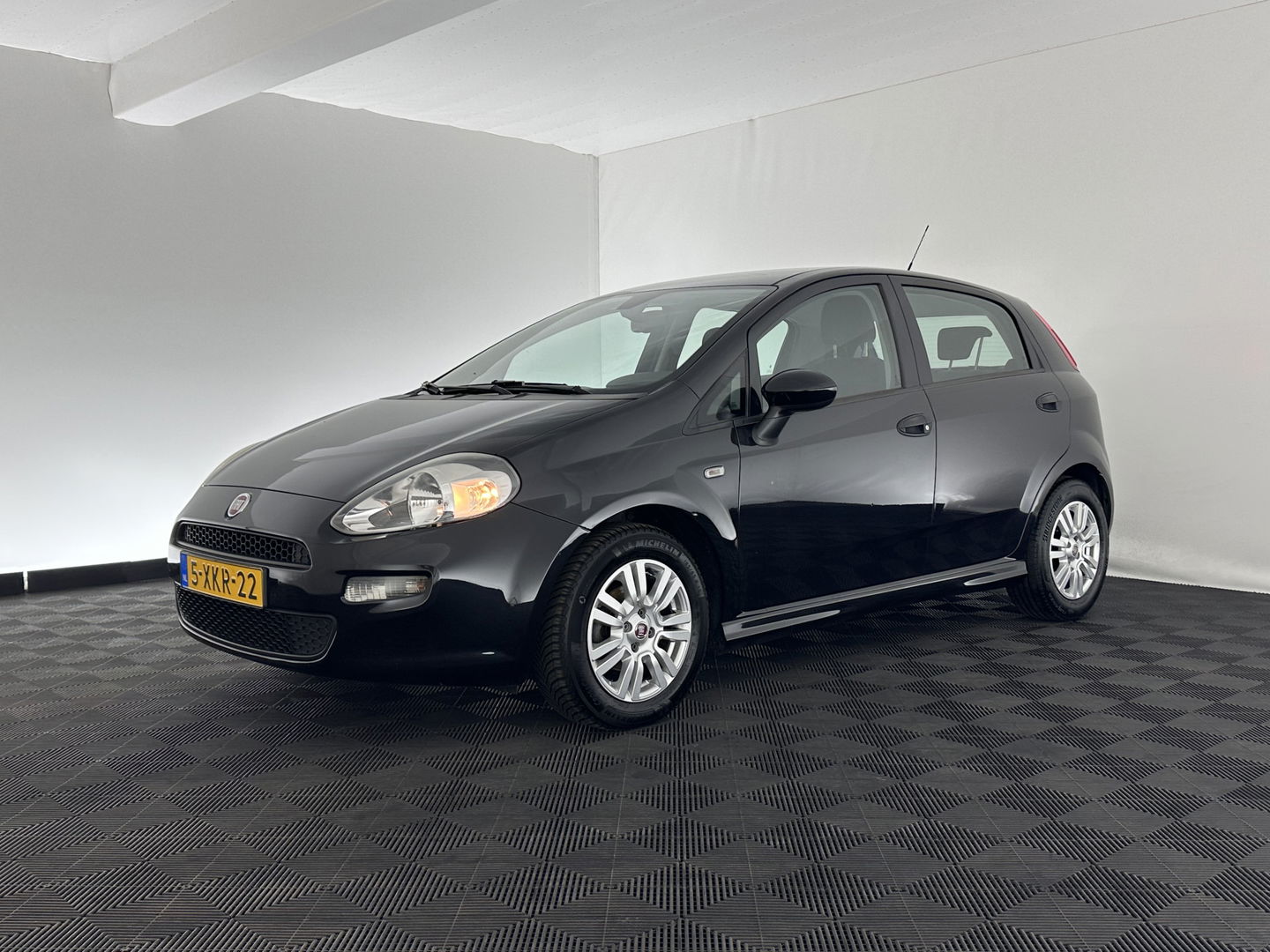 Fiat Punto Evo 1.3 M-Jet Street *AIRCO | CRUISE | COMFORT-SEATS | PDC | TOWBAR*