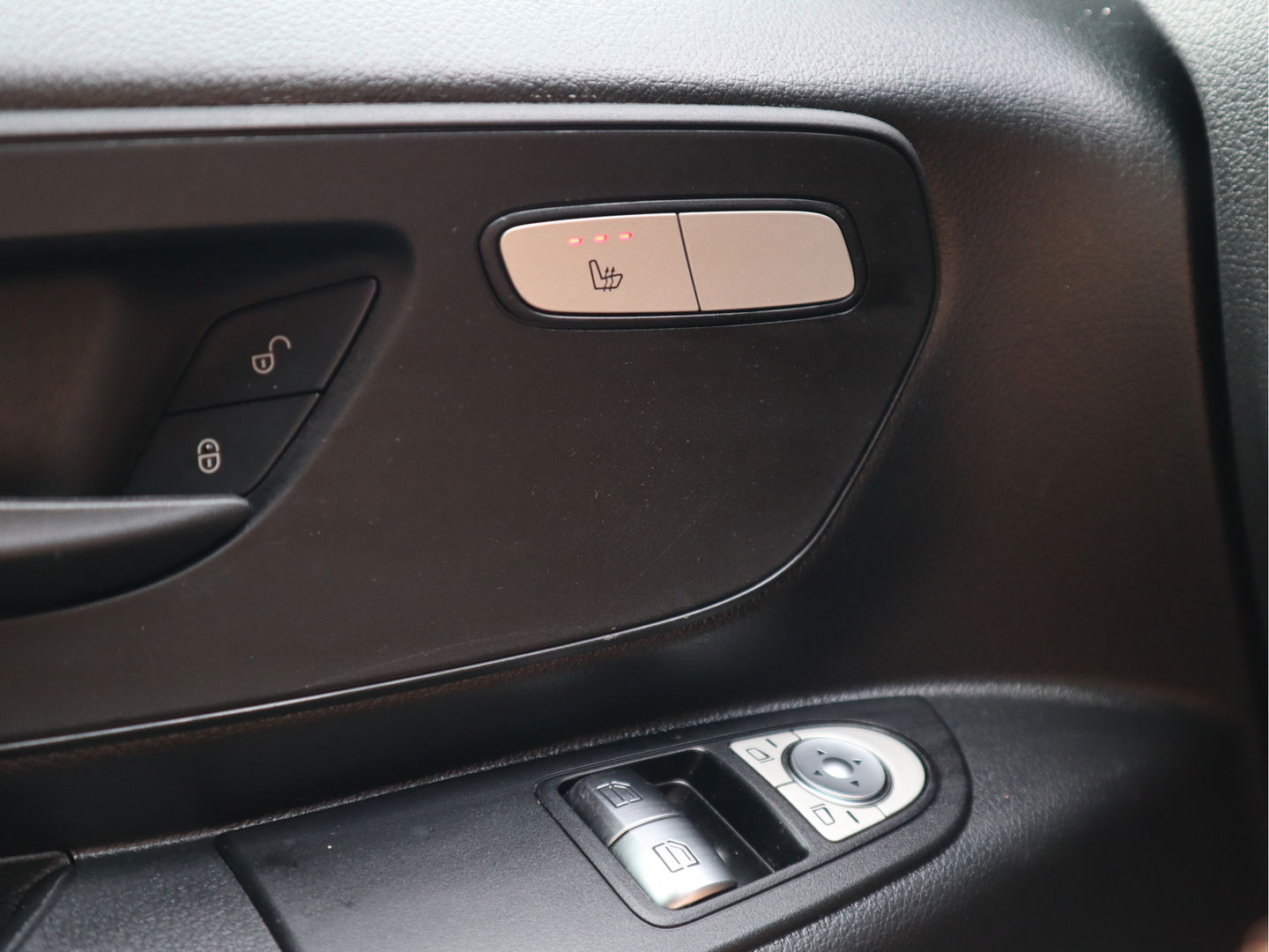 Mercedes-Benz eVito 41kWh Aviloo test 90,5% Lang L2 - Airco - Navi