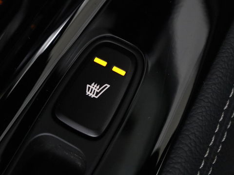 Kia Niro 1.6 GDi PHEV ExecutiveLine | Schuifdak | Stoelventilatie | Leder | Trekhaak | Adaptive cruise | JBL Sound | Full LED | Camera | Keyless | Carplay | Navigatie | Achterbankverwarming