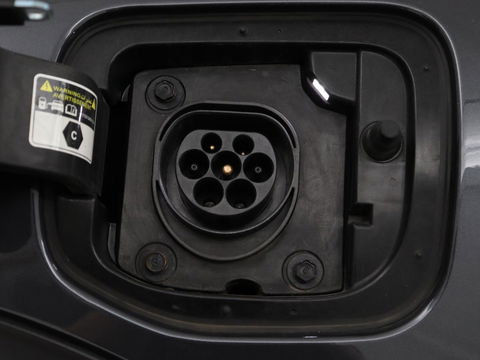 Kia Niro 1.6 GDi PHEV ExecutiveLine | Schuifdak | Stoelventilatie | Leder | Trekhaak | Adaptive cruise | JBL Sound | Full LED | Camera | Keyless | Carplay | Navigatie | Achterbankverwarming