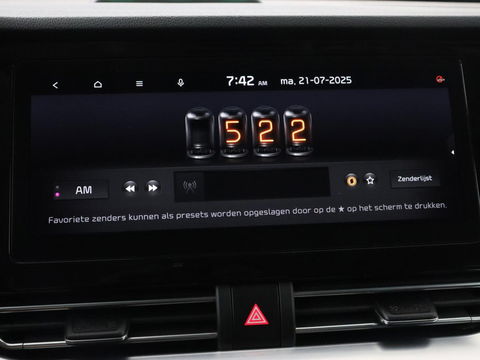 Kia Niro 1.6 GDi PHEV ExecutiveLine | Schuifdak | Stoelventilatie | Leder | Trekhaak | Adaptive cruise | JBL Sound | Full LED | Camera | Keyless | Carplay | Navigatie | Achterbankverwarming