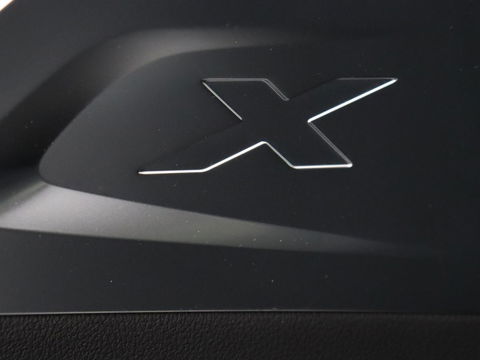 BMW X3 xDrive30e M Sport | Leder | Stoel & stuurverwarming | Camera | Sportstoelen | Carplay | Sfeerverlichting | Navigatie | Adaptief LED | Live Cockpit | 20'' lichtmetalen velgen