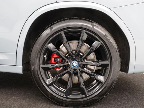 BMW X3 xDrive30e M Sport | Leder | Stoel & stuurverwarming | Camera | Sportstoelen | Carplay | Sfeerverlichting | Navigatie | Adaptief LED | Live Cockpit | 20'' lichtmetalen velgen