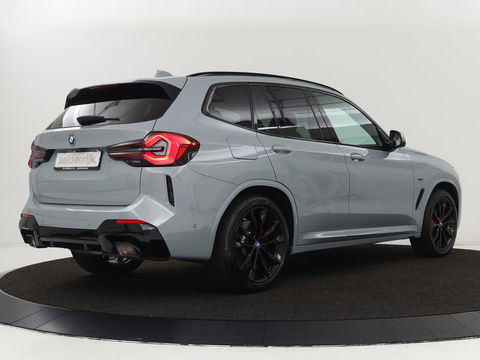 BMW X3 xDrive30e M Sport | Leder | Stoel & stuurverwarming | Camera | Sportstoelen | Carplay | Sfeerverlichting | Navigatie | Adaptief LED | Live Cockpit | 20'' lichtmetalen velgen
