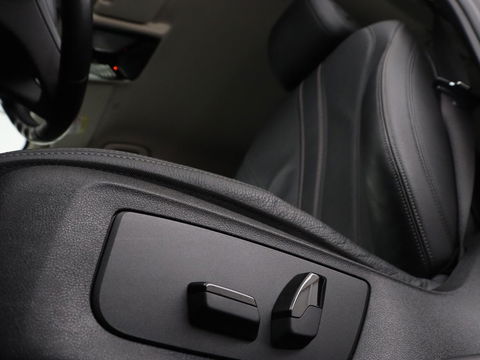 BMW 5 Serie 530e High Executive| Head-Up | Leder | Stoelverwarming | Camera | Carplay | Live Cockpit | Naviagtie | Park Assist | Full LED