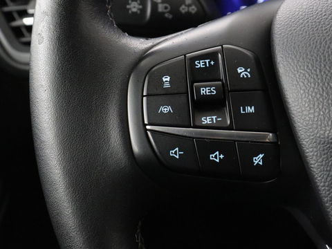 Ford Kuga 2.5 PHEV Vignale | Panoramadak | Leder | Head-Up | Stoel & stuurverwarming | Camera | Adaptive cruise | B&O Sound | Carplay | Navigatie | Full LED | Keyless