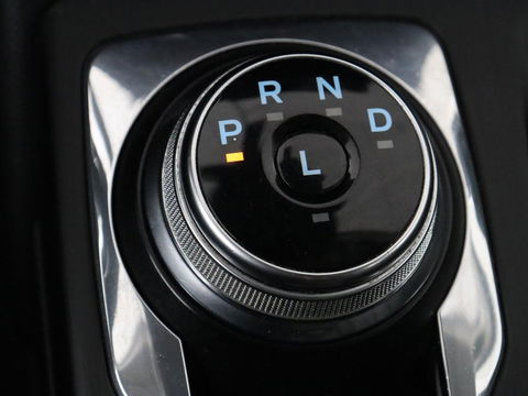 Ford Kuga 2.5 PHEV Vignale | Panoramadak | Leder | Head-Up | Stoel & stuurverwarming | Camera | Adaptive cruise | B&O Sound | Carplay | Navigatie | Full LED | Keyless