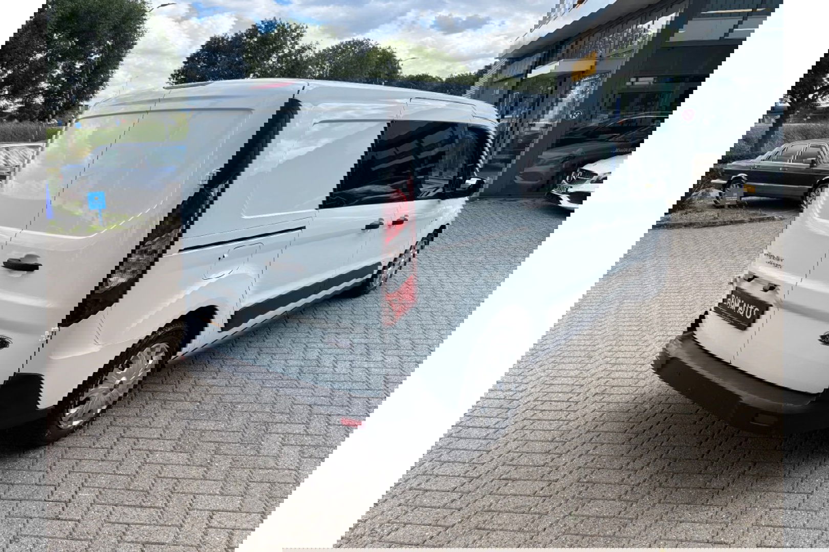 Ford Transit Connect 1.5 ECOBLUE L2 AUTOMAAT AIRCO 2xSCHUIFDEUR 3ZITPL