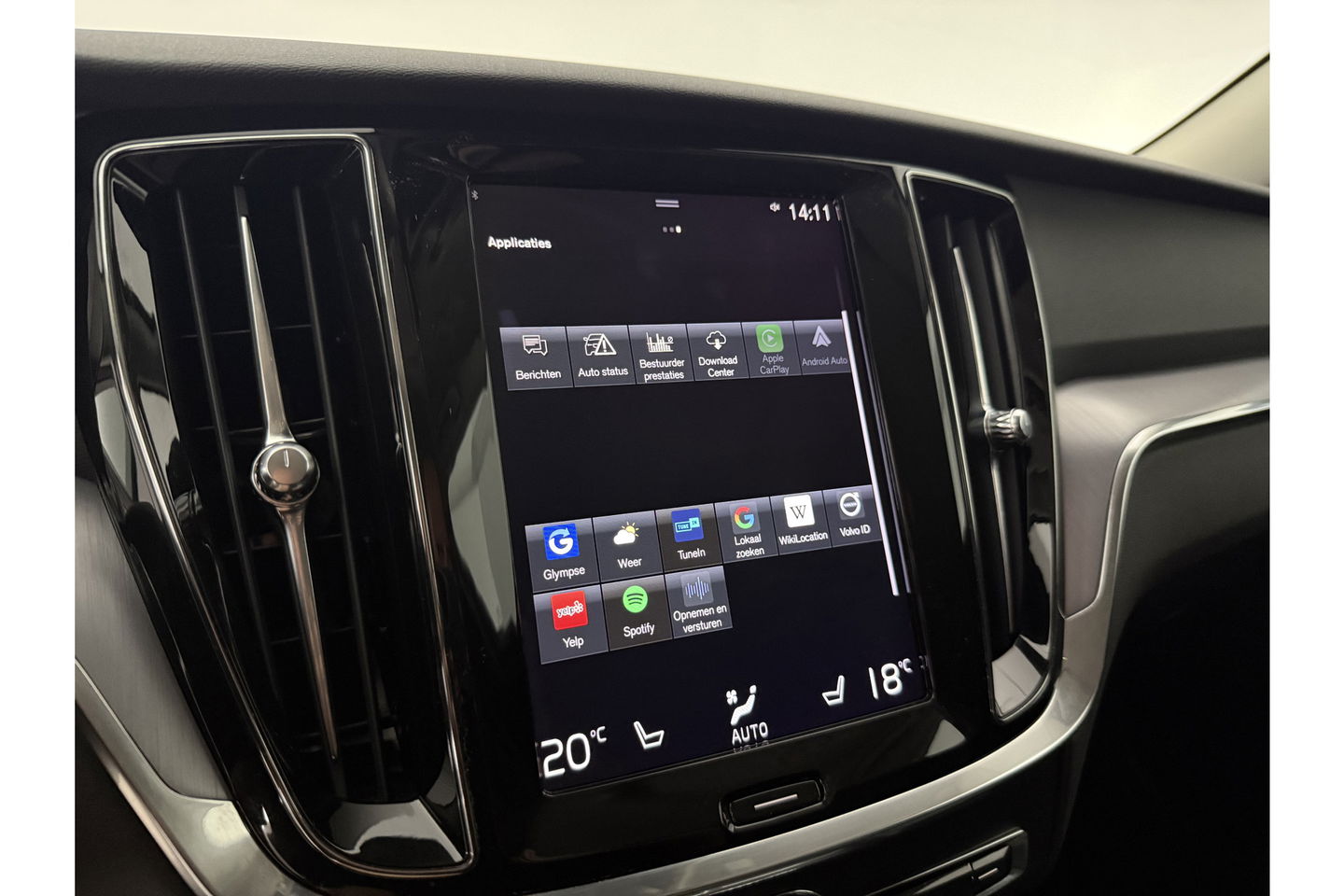 Volvo V60 2.0 B3 Inscription 174PK Airco Cruise Camera Carplay LED Navi Virtual Leder PDC 19"LMV