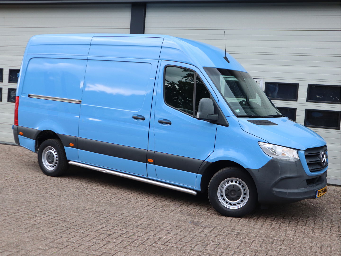 Mercedes-Benz Sprinter 314 CDI Automaat L2H2 RDW Euro 6 - Trekhaak - Airco - 3 Zits