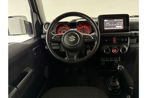 Suzuki Jimny 1.5 All Grip 4x4 LED Trekhaak Clima Navigatie 15''LMV