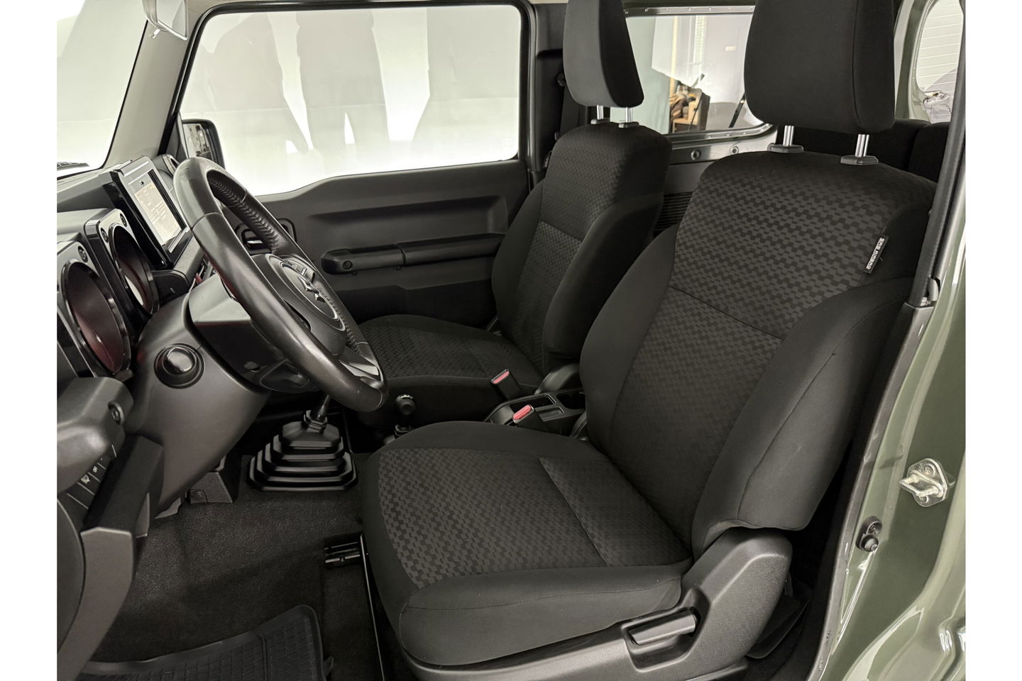 Suzuki Jimny 1.5 All Grip 4x4 LED Trekhaak Clima Navigatie 15''LMV