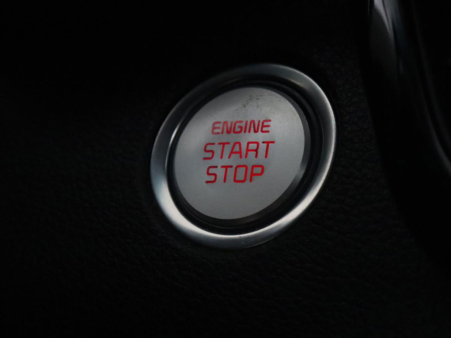 Kia Optima 2.0 GDI PHEV ExecutiveLine | Panoramadak | Stoelventilatie | Leder | Adaptive cruise | 360 Camera | Harman/Kardon | Carplay | Stoel & stuurverwarming | Keyless | Navigatie